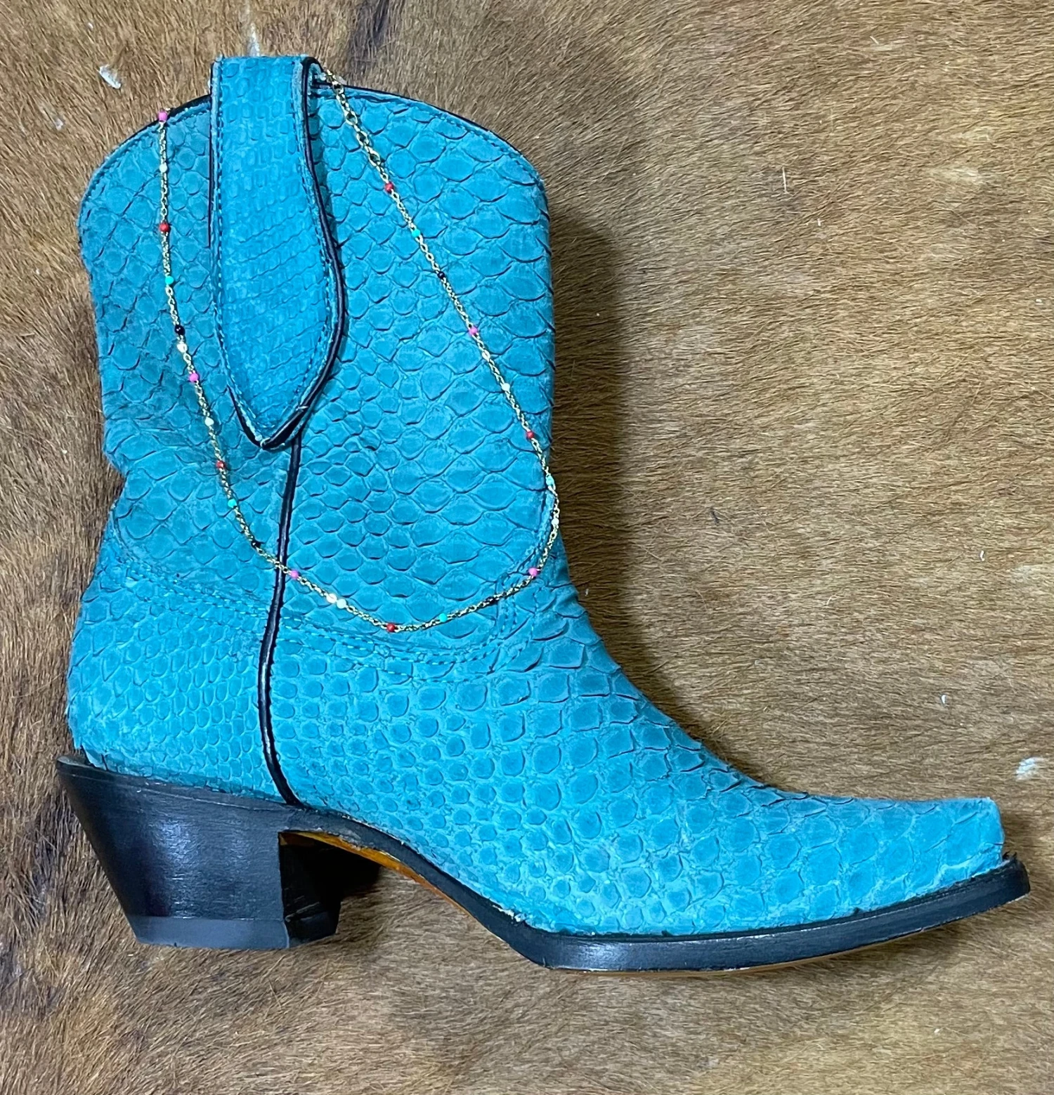 Felix Multicolor Choker- Nikki Smith 1 Felix Multicolor Choker- Nikki Smith