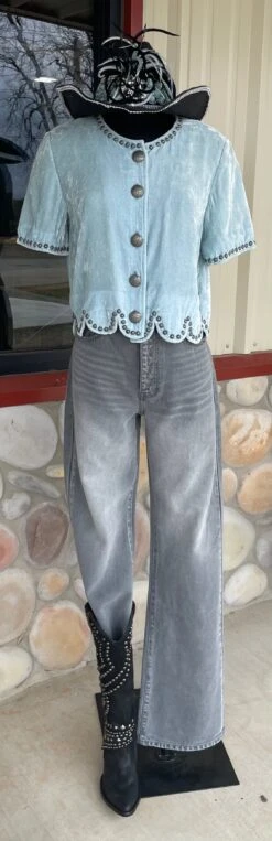 Santa Fe Velvet Short Shirt- Double D 5 Santa Fe Velvet Short Shirt- Double D -The Ranch House Sales IMG 3392