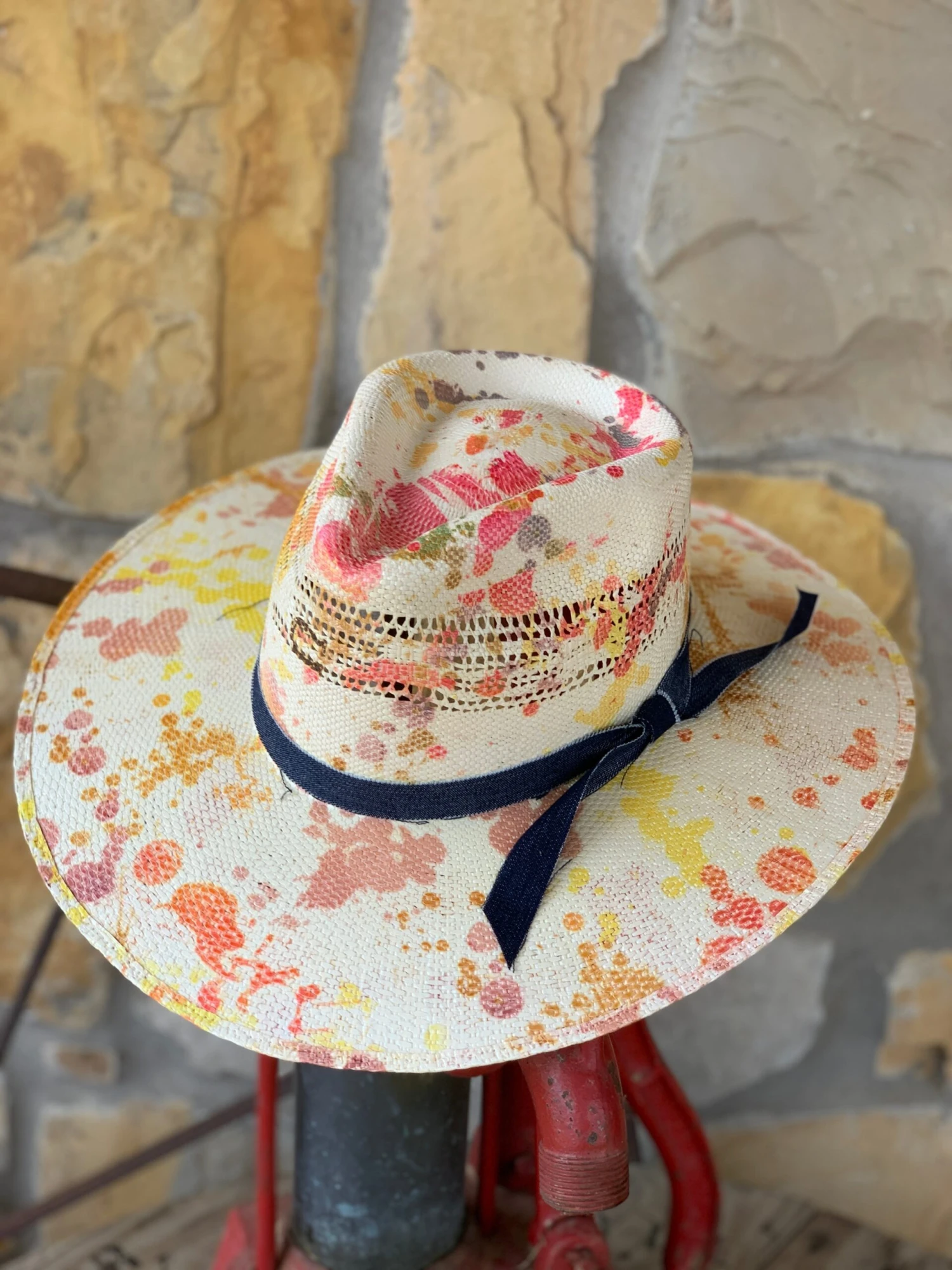 Charlie 1 Horse Big Splash Hat 1 Charlie 1 Horse Big Splash Hat