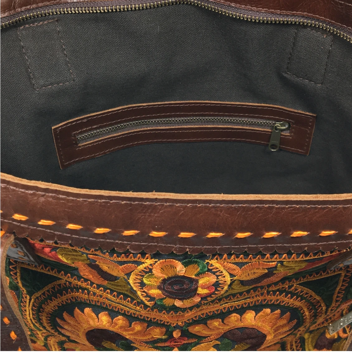 Pranee Phoenix Amelia 4 Pranee Phoenix Amelia - Image 4