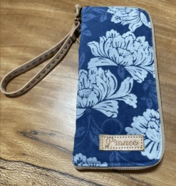 Pranee Malibu Murphy Wallet