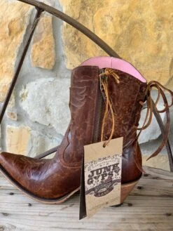 Junk Gypsy Lane Spirit Animal Bootie - Short -The Ranch House Sales image 003e809d cef0 4e48 bdca 6b4a66ee389e
