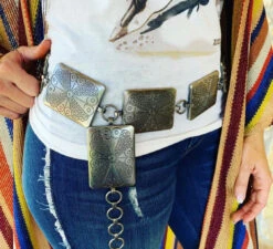 The Bad Betty Chain Belt