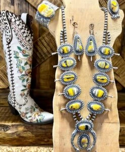 Yellowstone Bumblebee Squash Sets 11 Yellowstone Bumblebee Squash Sets -The Ranch House Sales image b3663cc0 2f1d 4732 8c30 552927de687e