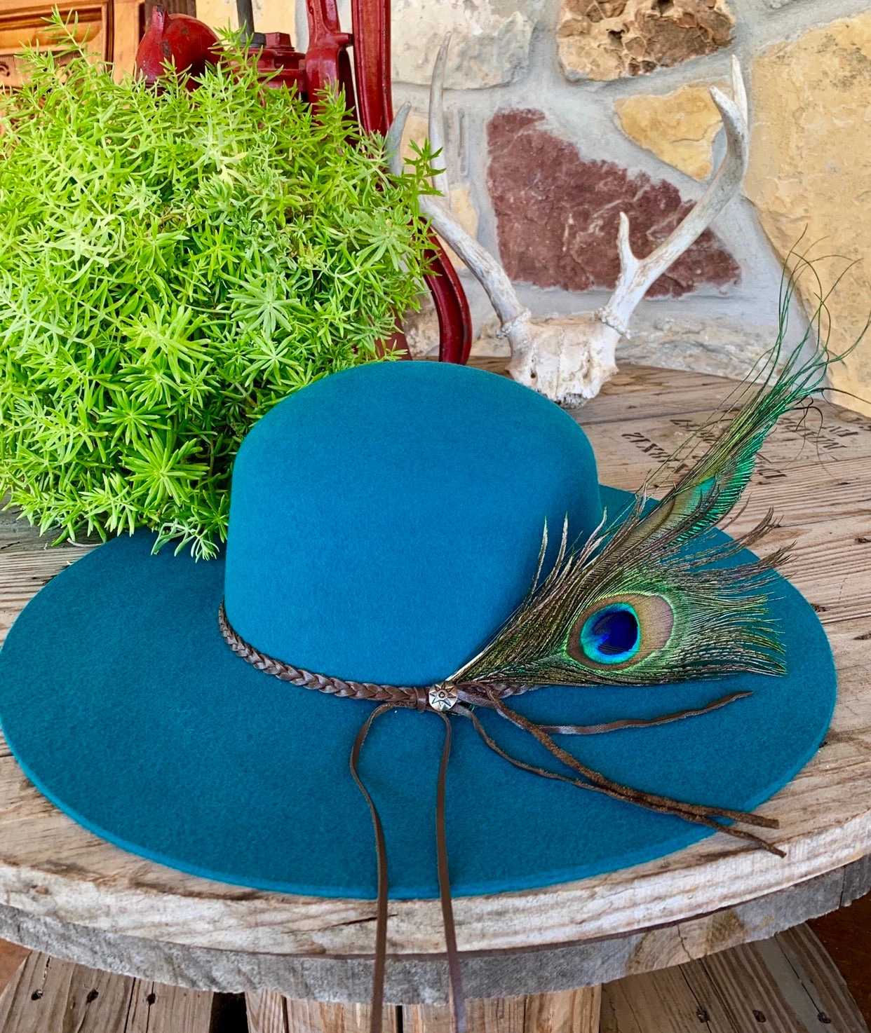 Charlie 1 Horse - Free Spirit Hat 1 Charlie 1 Horse - Free Spirit Hat